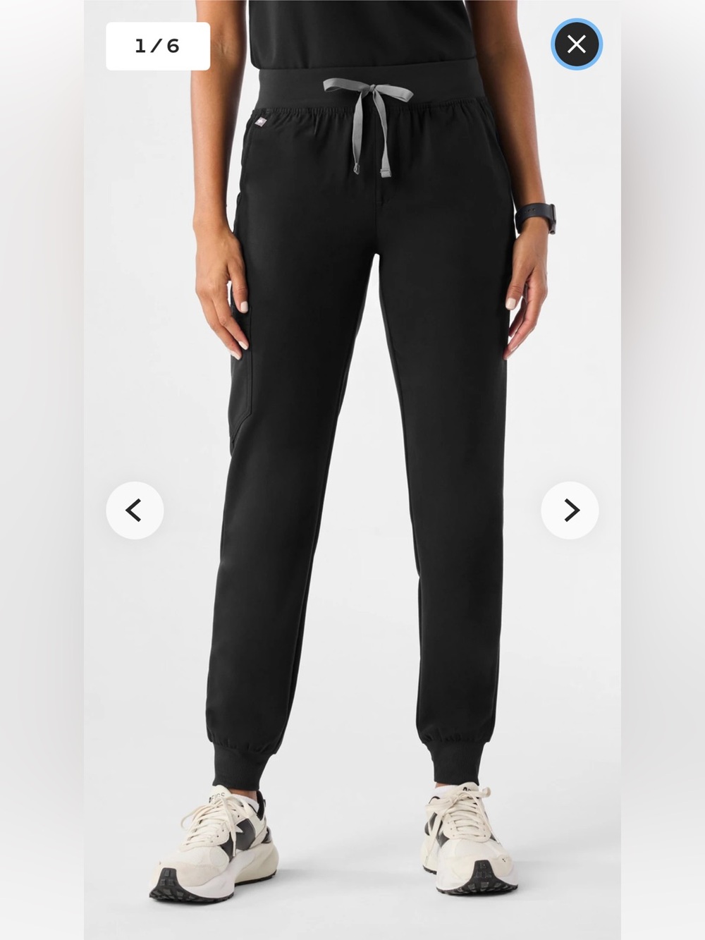 Women’s Figs Zamora Jogger Scrub Pants in Black | Size Small Petite